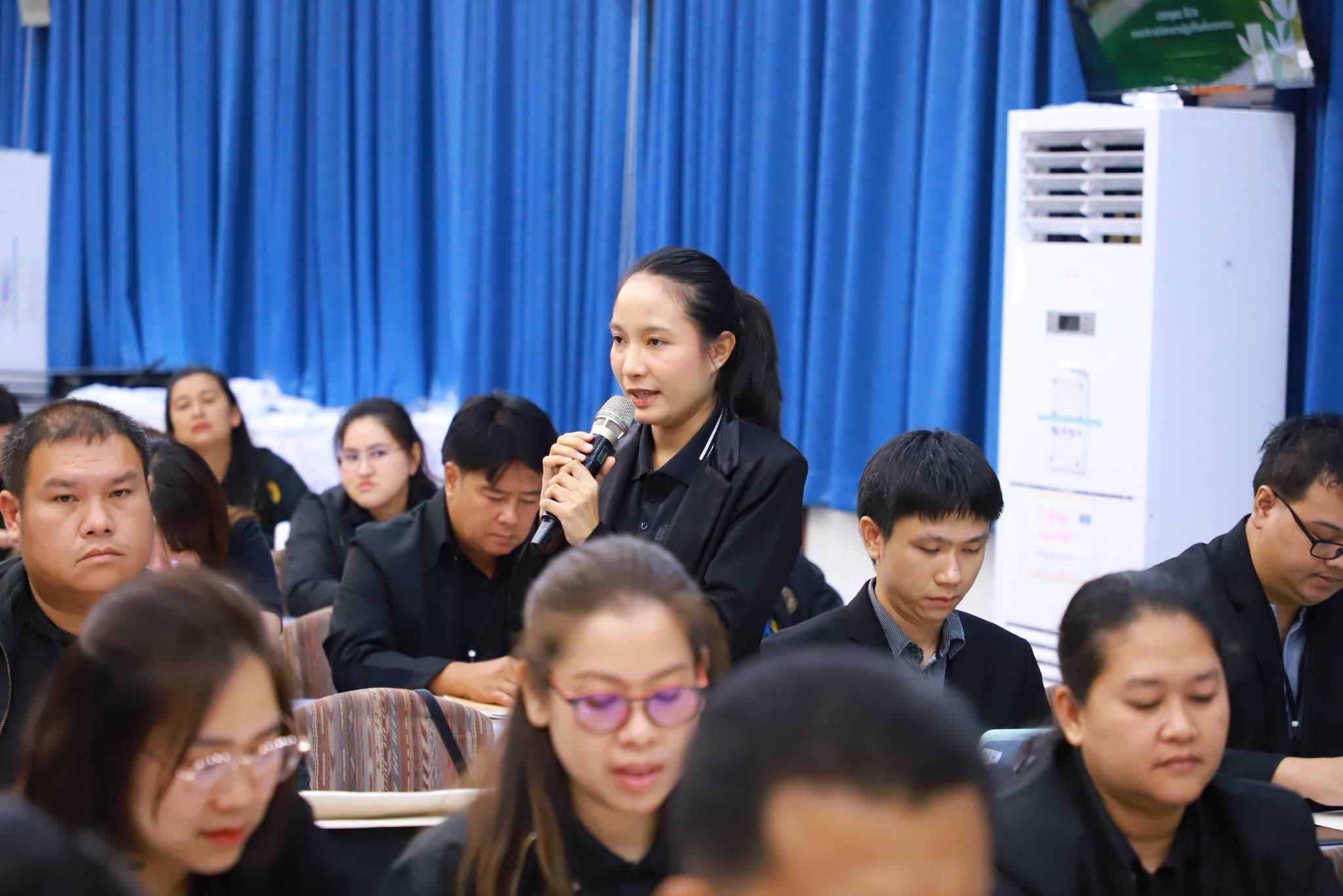 title - รองเลขาธิการ ส.ป.ก. เปิดอบรมหลักสูตร นปต. รุ่นที่ 8 ดันข้าราชการเปลี่ยนบทบาทสู่ “ผู้นำทีม” พร้อมขับเคลื่อนยุทธศาสตร์ชาติ